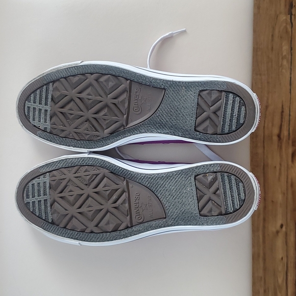 Purple Converse - Picture 5 of 6